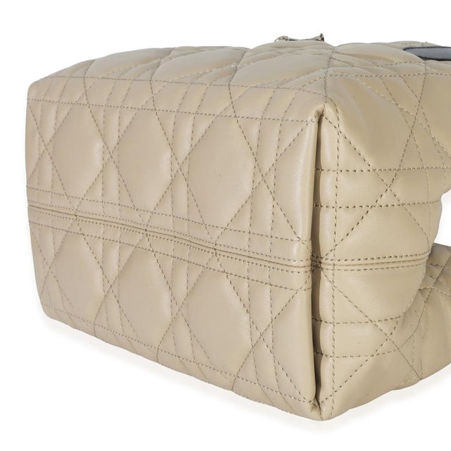 Rope Beige Black Calfskin Macrocannage Small Toujours For Sale In New York - Image 6 of 9