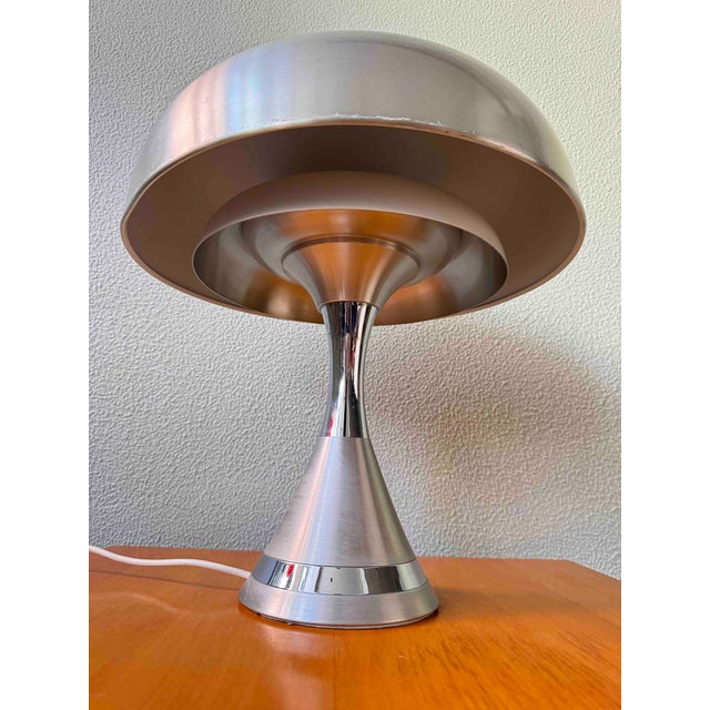 Mushroom Table Lamp in Aluminum and Chrome by Luigi Massoni for Guzzini, Italy, 1970s For Sale - Image 13 of 18