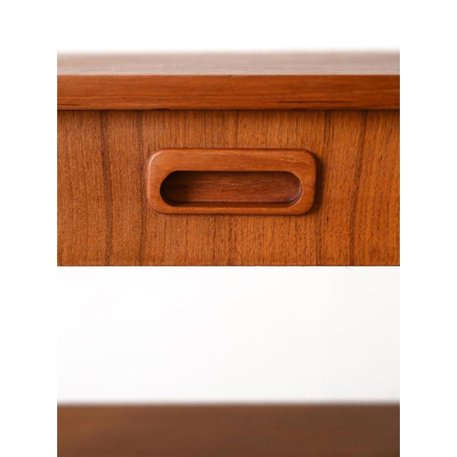 Danish Teak Bedside Table, 1960s For Sale - Image 6 of 10