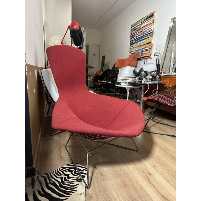 Bird Lounge Chair by Harry Bertoia for Knoll Inc. / Knoll International, 1970s, in Good conditions. Designed 1950 to 1959...