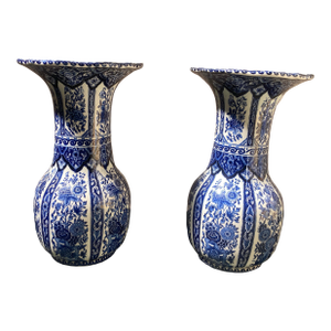 Pair of Early 20th Century Blue and White Delfts Vases by Boch