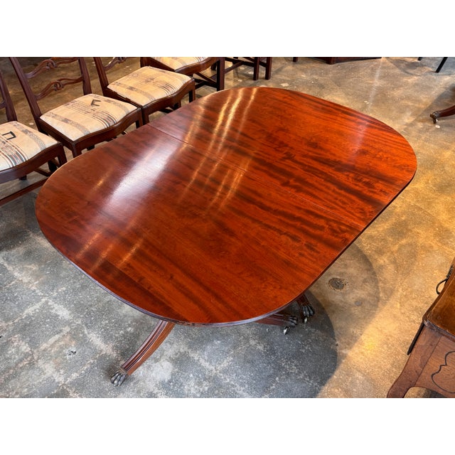 19th Century Mahogany Triple Pedestal Dining Table For Sale - Image 6 of 18