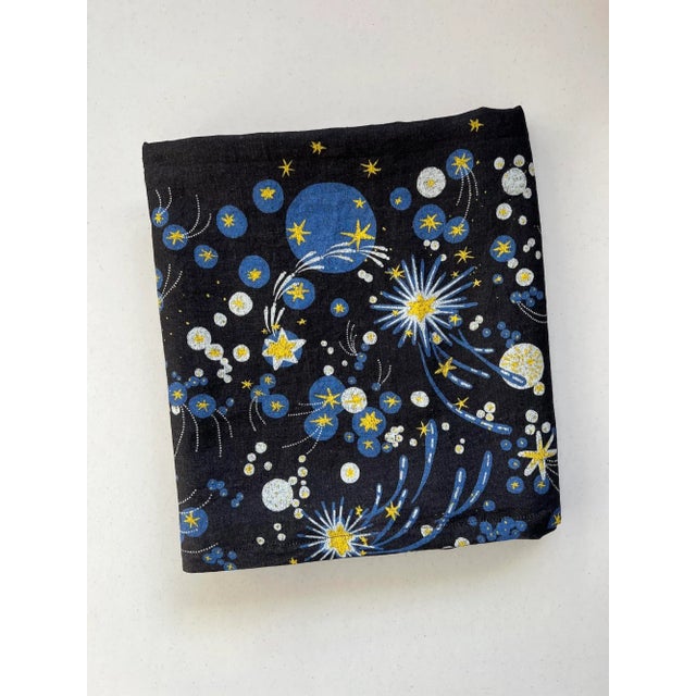 Perhaps one of our most joyful design, the fun of fireworks mixed with the brilliance of bursting stars behind the...