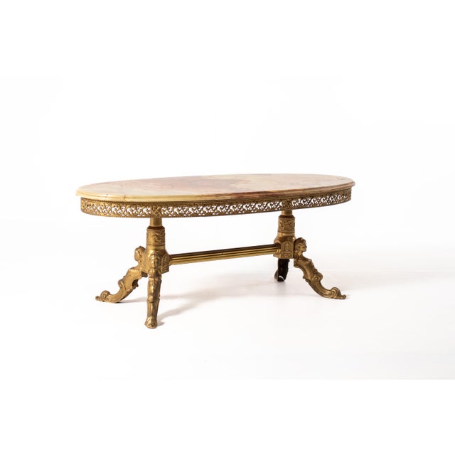 Vintage Hollywood Regency Oval Onyx Coffee Table with Gilt Brass Base, France, 1960s For Sale - Image 5 of 16