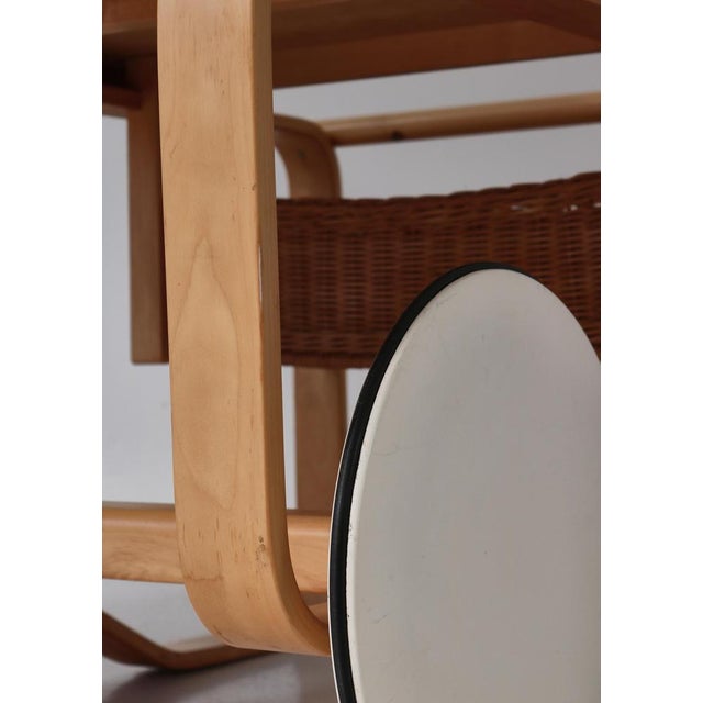 Model 900 Tea Trolley with White Ceramic Tiles & Rattan Basket attributed to Alvar Aalto for Artek, 1960s For Sale - Image 17 of 18