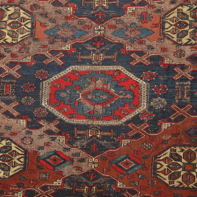 Sumak Rug in Wool, Caucasus For Sale - Image 4 of 8