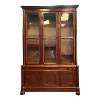 19th Century Napoleon III Two-Piece Display Cabinet in Mahogany and Veneer For Sale