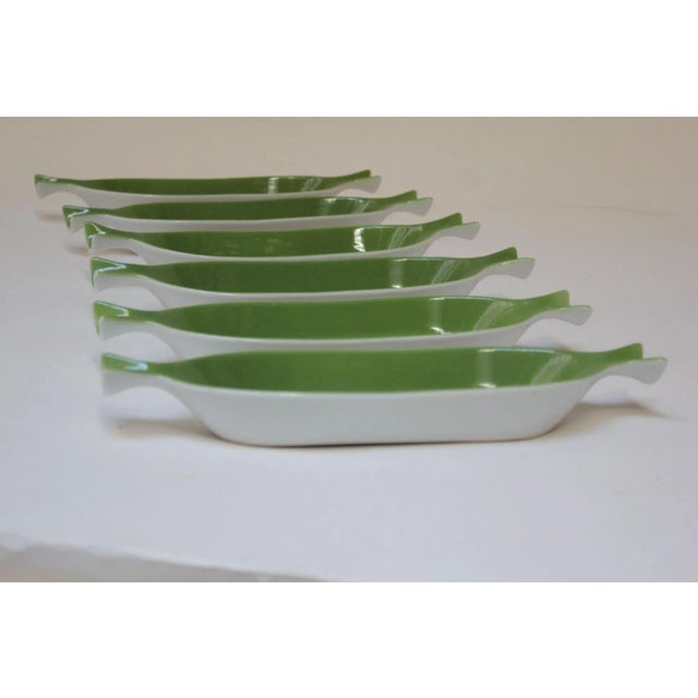 Set of Six Vintage Green FöRM Corn on the Cob Dishes by Shenango China For Sale - Image 4 of 9