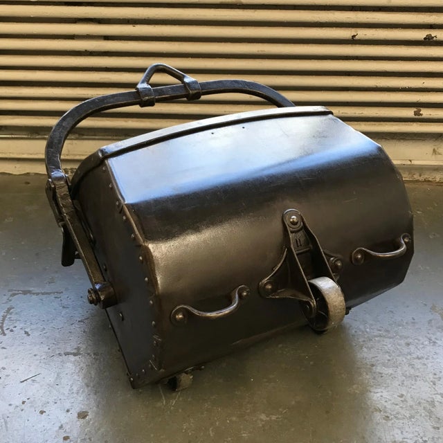 Large 19th Century Industrial Steel Coal Drag Shovel Bucket For Sale In New York - Image 6 of 10