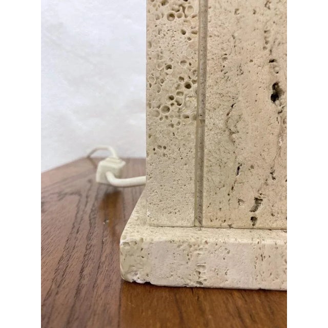 Table lamp from the 60s 70s, 1-flame, E-27 version. Lamp foot made of assembled travertine plates, not original umbrella...