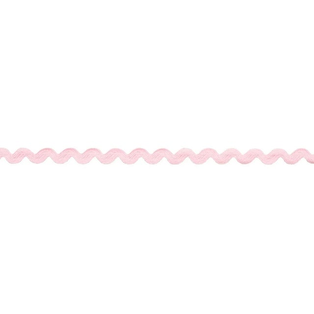 Inspired by a sewing box staple, Ric Rac Small Tape adds instant irresistible charm to upholstery, pillows and window...