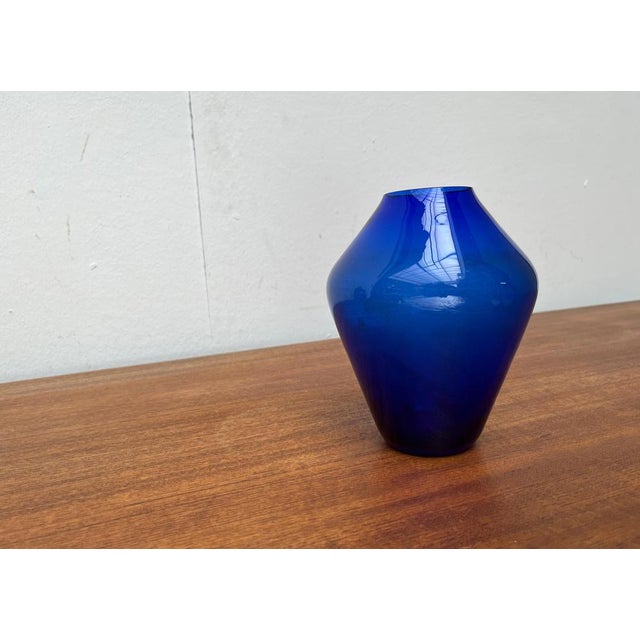 Mid-Century Minimalist Glass Vase, 1960s For Sale - Image 11 of 14