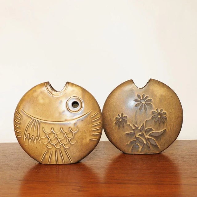 Mid-Century Brown Ceramic Fish and Flower Vases from Rois de Majorque, France, 1970s, Set of 2 For Sale - Image 9 of 13