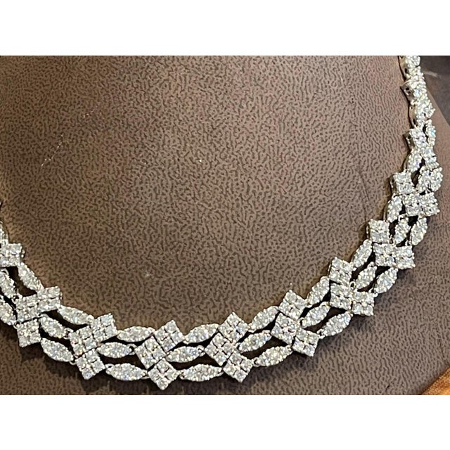 Sidney Garber's Vintage 35 Ct Diamond Bridal Necklace 18 Karat White Gold 60 Gm For Sale In New York - Image 6 of 8