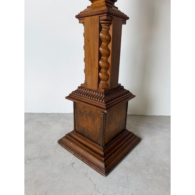 1960s Vintage American Turned Wood Pedestal Stand For Sale - Image 5 of 12