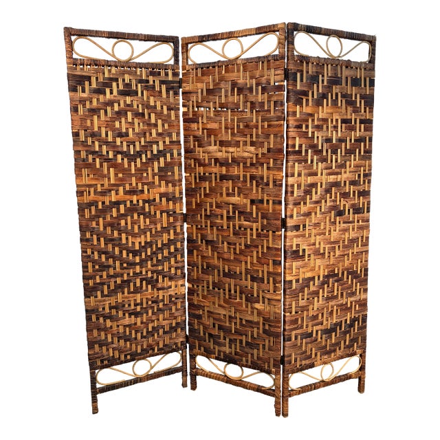 Vintage Mid-Century Modern Bamboo and Rattan Three-Panel Folding Screen For Sale