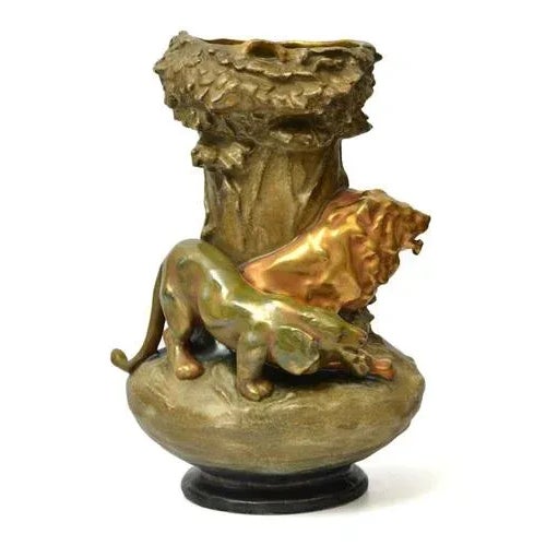 Ceramic Austrian Art Nouveau Vase with Lions, 1890s For Sale - Image 7 of 7