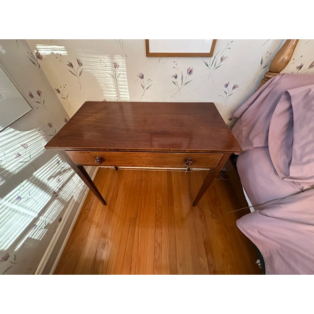 Antique George III Mahogany Side Table, Circa 1790 – English Neoclassical Elegance Elevate your interior with this...