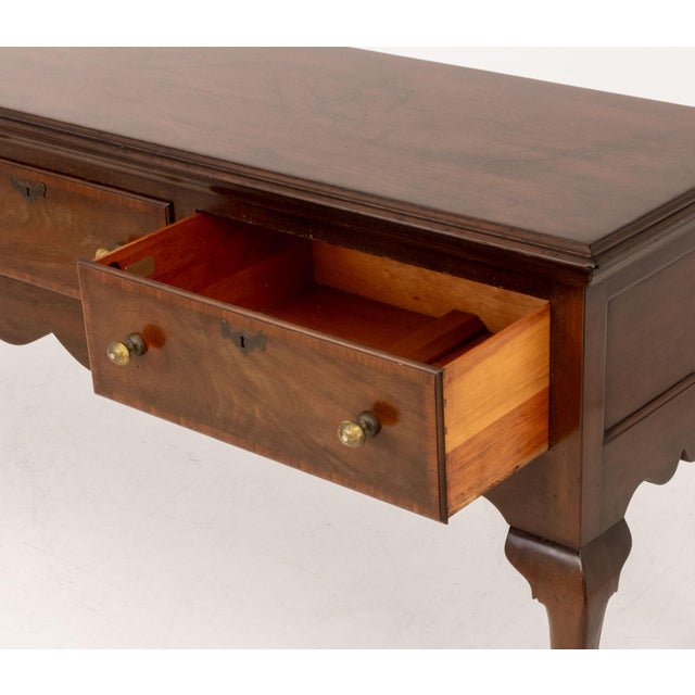 American Vintage Queen Anne Style Walnut Sideboard For Sale In New York - Image 6 of 10