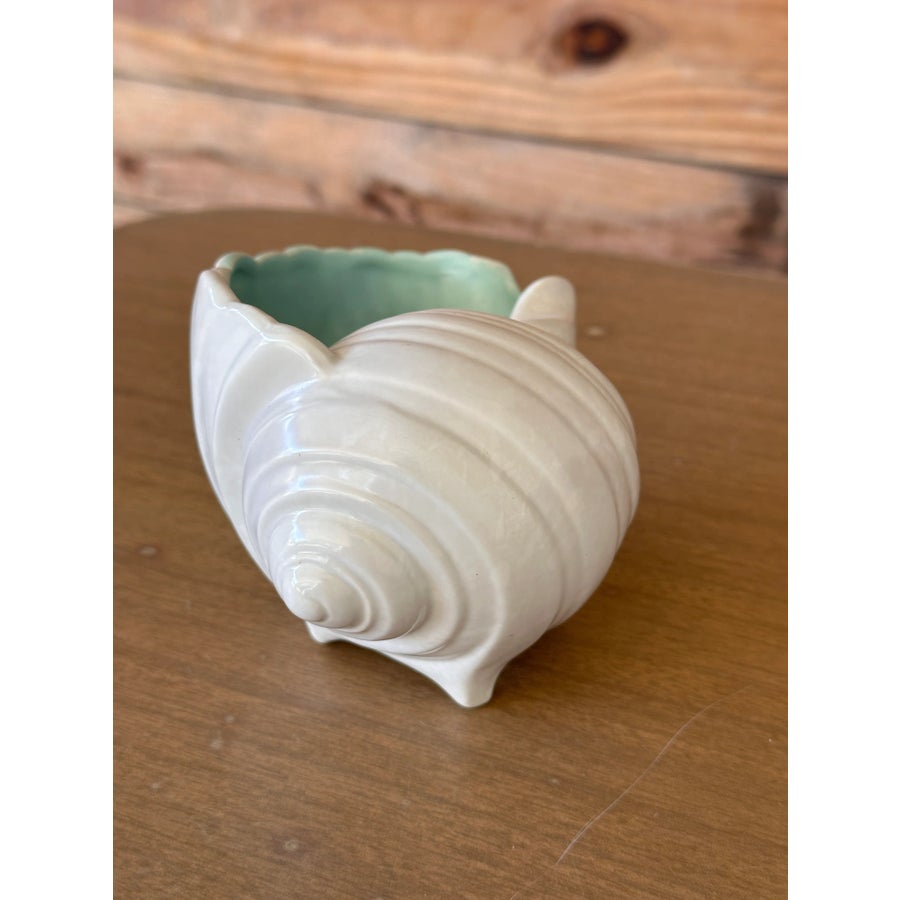 poole pottery陶器 Poole of England Winkle Shell Pottery Decorative Accent Piece