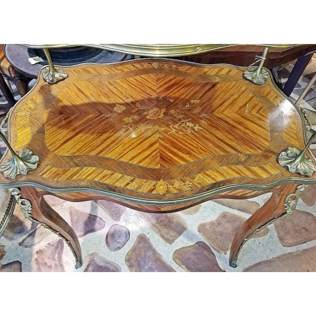 Early 1900s French Louis XV Two Tier Tea Table For Sale - Image 4 of 7