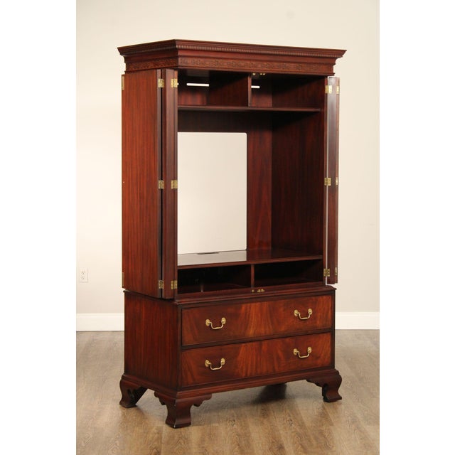 Wood Henkel Harris Georgian Style Mahogany Armoire For Sale - Image 7 of 18