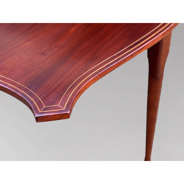 Wood Antique George III Mahogany Drop-Leaf Table, 1790 For Sale - Image 7 of 8