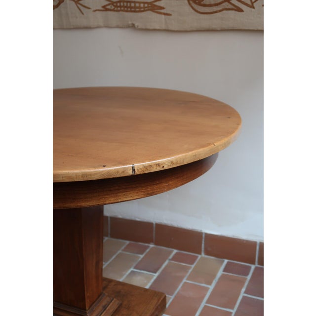 Art Deco Round Ash Dining Table with Stepped Column Base, France, 1930s For Sale - Image 4 of 11