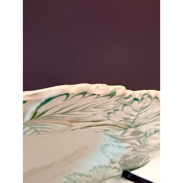 Ceramic Set of 9 Minton Pottery, Uk 9" Plates - "Wild Strawberry Leaves" Pattern For Sale - Image 7 of 8