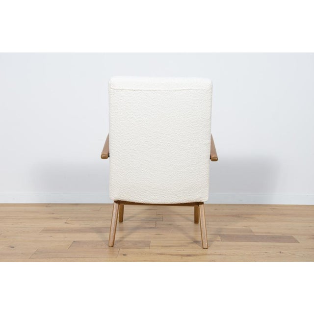 White Model 53 Armchair by Jaroslav Smidek for Ton, 1960s For Sale - Image 8 of 17