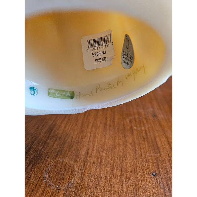 J.M. Young 1990s Fenton Burmese Uranium Glass Santa For Sale - Image 4 of 7