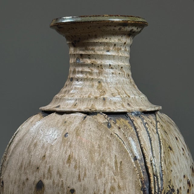 Vintage Monumental Modernist Sculptural Shino Glazed Ceramic Pedestal Vessel, Signed For Sale In Philadelphia - Image 6 of 10