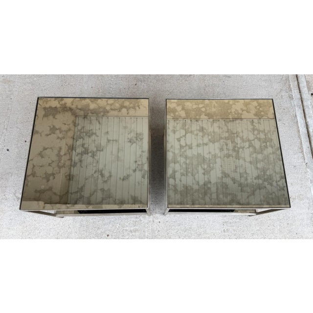 2010s Pair of Attributed Ethan Allen Two-Tier Mirrored Side Tables For Sale - Image 5 of 15