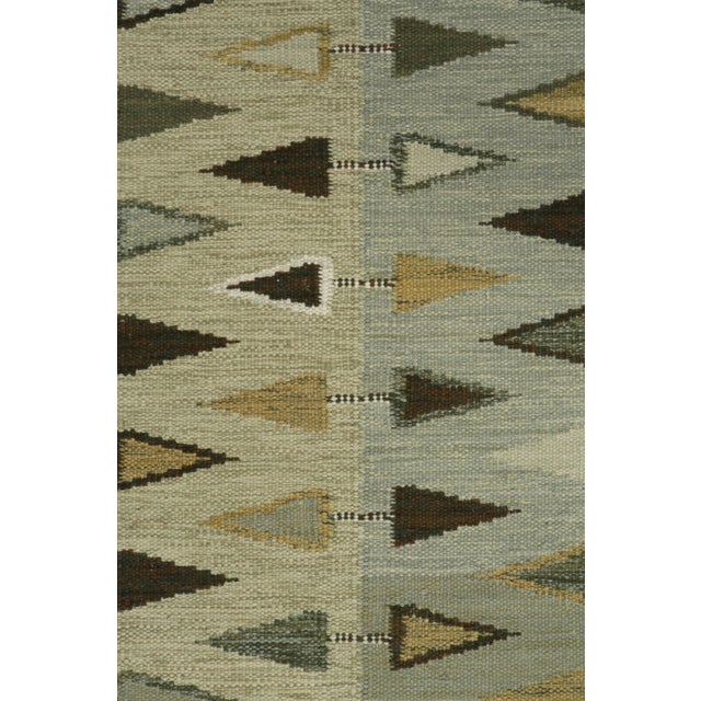 Swedish Geometric Rug by Celerie Kemble for Chairish, 7'x9' For Sale In New York - Image 6 of 8