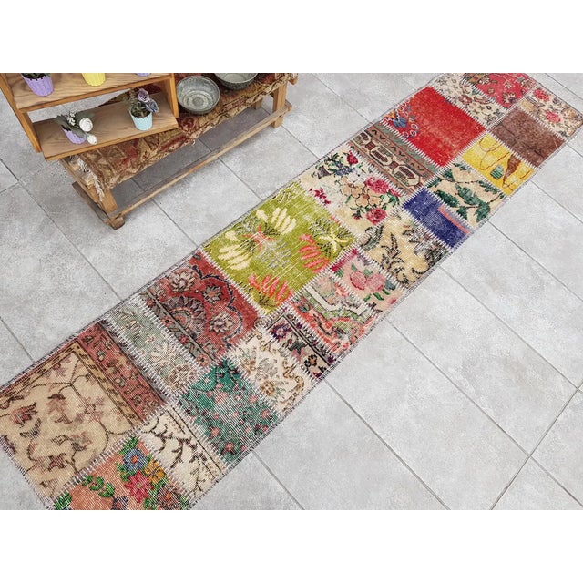Mid 20th Century Bohemian Oushak Wool Runner Rug For Sale - Image 10 of 10