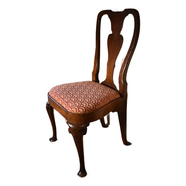 18th Century Irish Walnut Queen Anne Side Chair For Sale