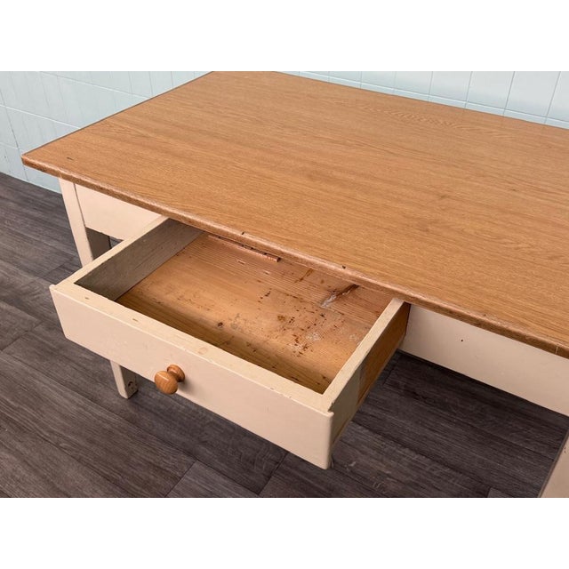 Fir Dining Table Cream-coloured enamelled fir wood structure. The top is made of fir wood covered in oak. original Vintage...