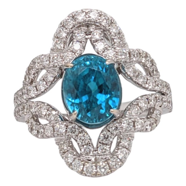 4.6Ct Blue Zircon Ring With Earth Mined Diamonds: Solid 14k Gold, Oval 10x8mm, Size 6.75 For Sale