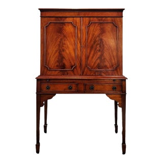 20th Century Bevan Funnell Georgian Style Mahogany Drinks Cabinet Cocktail Bar For Sale