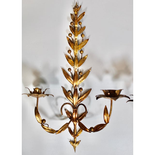 Italian Mid 20th Century Italian Golden Gilt Tole Wall Sconces For Sale - Image 3 of 12