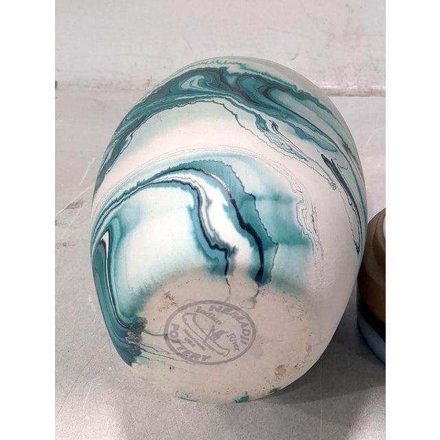Original Nemadji Vases for Color and Mid-Century American Aesthetics – 7" For Sale - Image 12 of 17