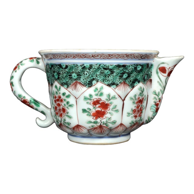 Antique Chinese Famille Verte Porcelain Small Teapot or Cream Jug Kangxi Period (1662–1722) For Sale