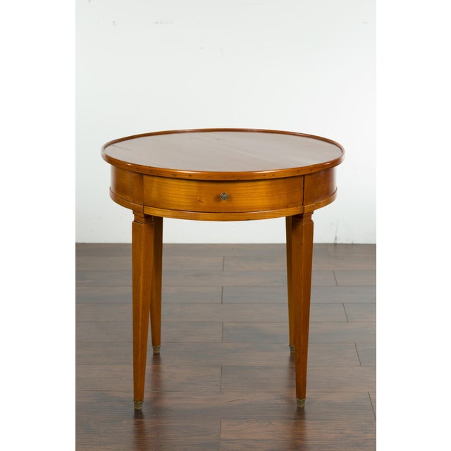 French Napoléon III 1850s Walnut Side Table with Single Drawer and Tapered Legs For Sale In Atlanta - Image 6 of 12