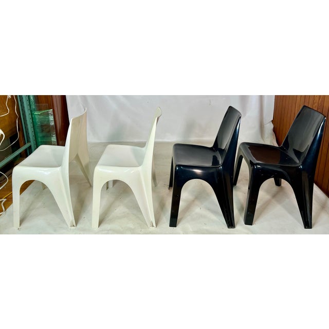 This is a great fun set of space age plastic chairs made by Borg Warner