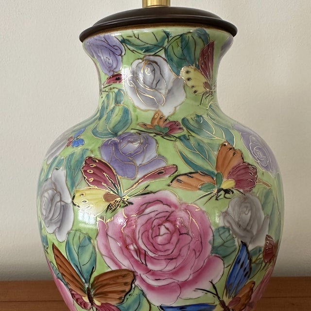 Frederick Cooper Vintage 1990's Frederick Cooper Floral Butterfly Ceramic Urn Jar Table Lamp For Sale - Image 4 of 11