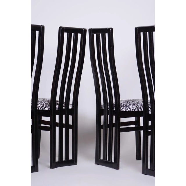 According to the original process, our professional refurbishing team in Czechia has restored and reupholstered the item....