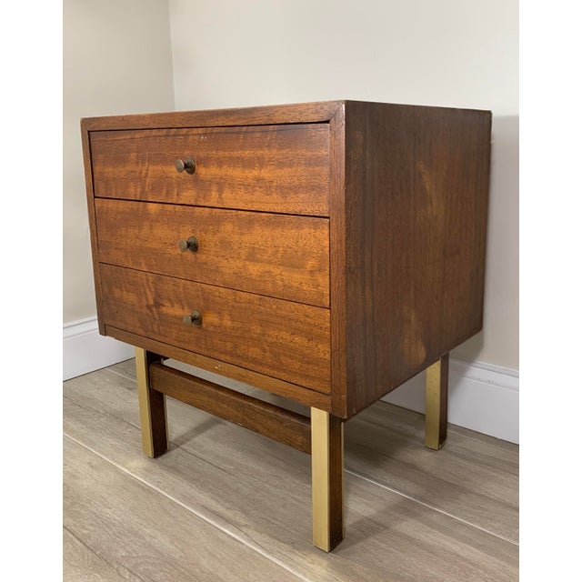 American 1970s American of Martinsville Single Nightstand For Sale - Image 3 of 13