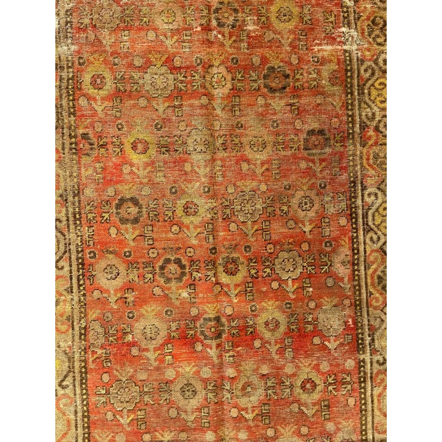 Antique Samarkand Rugs: The desert oasis of Khotan was an important stop on the Silk Road. The people of Khotan were...