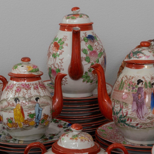 Ceramic 20th Century Japanese Large Collection of Japanese Hand-Painted Porcelain For Sale - Image 7 of 18