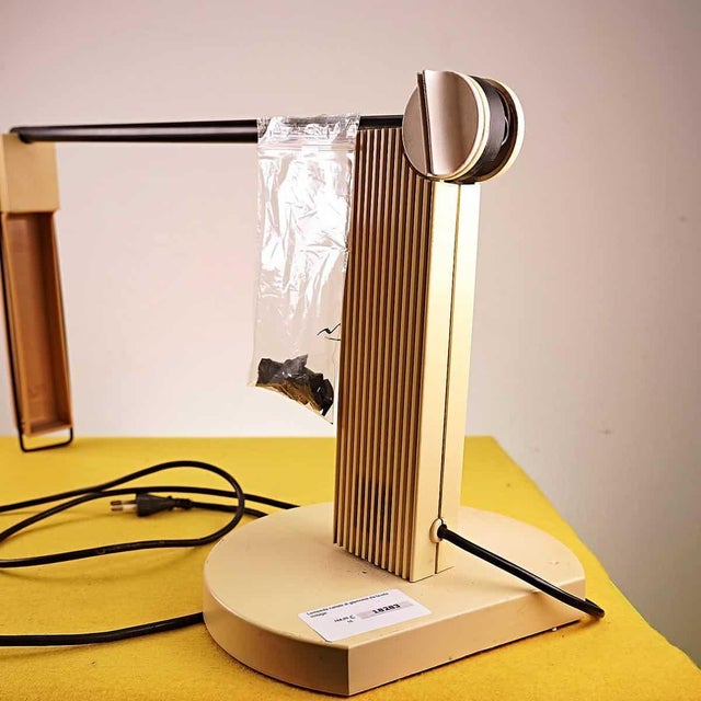Vintage Calisto Table Lamp from Gismondi, 1980s For Sale - Image 4 of 5